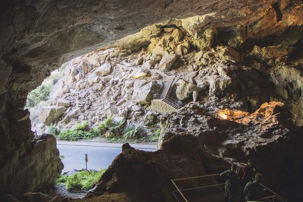 632590-Jenolan Caves, Blue Mountains, NSW